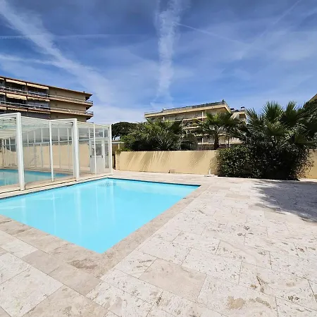 Heliotel Marine St Laurent Du Var
