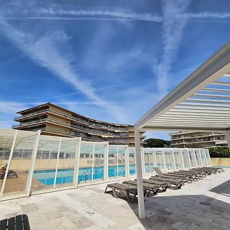 Heliotel Marine St Laurent Du Var Appartamento Saint-Laurent-du-Var